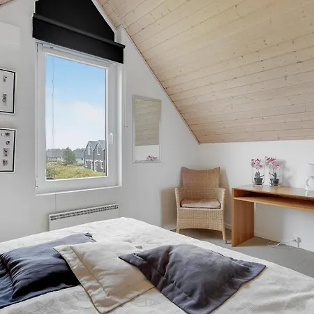 Holiday home 2 Bedroom Stunning In